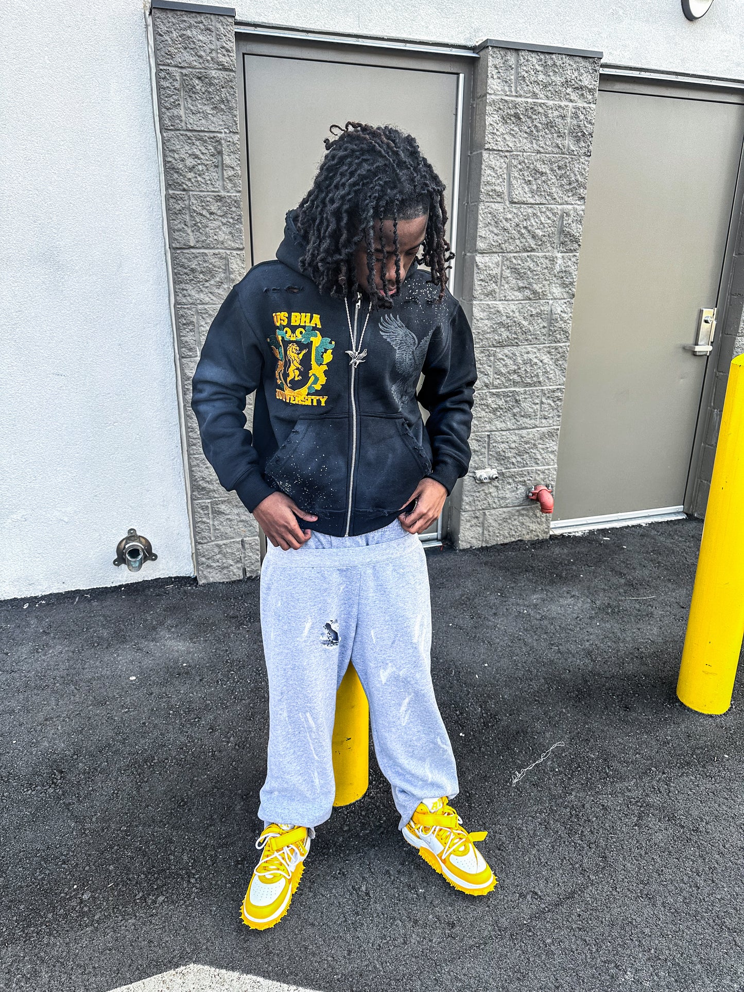 Black “Uni” Zipup